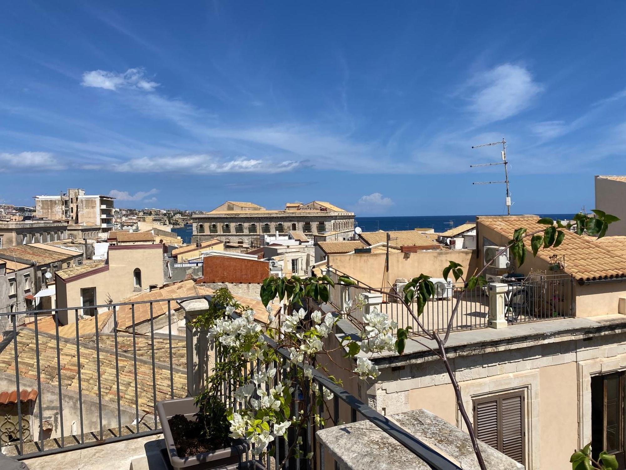 Apartament Alma Maris Terrazza Al Tempio By Bed&Bros Syrakuzy Zewnętrze zdjęcie